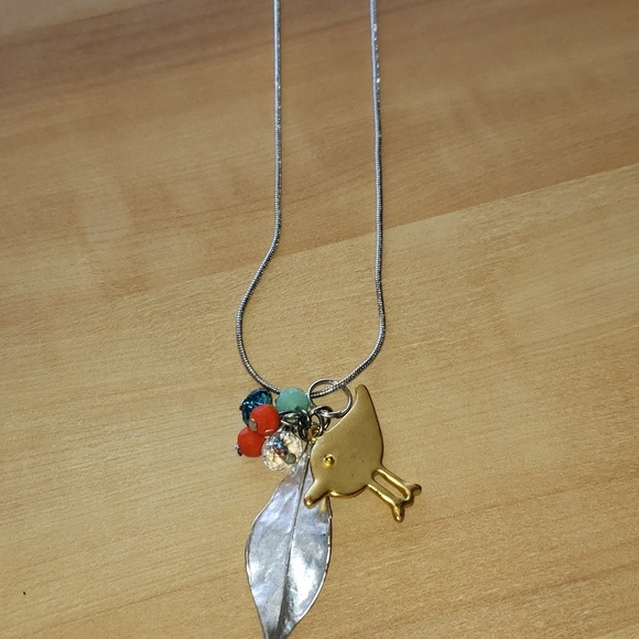 Bird & feather necklace. - Picture 1 of 1
